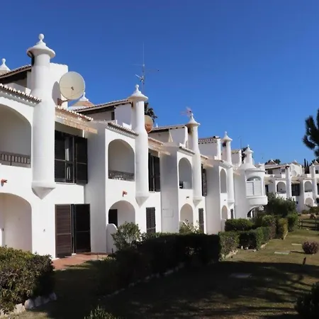 Holiday home Terraced House In Armacao De Pera, Algarve