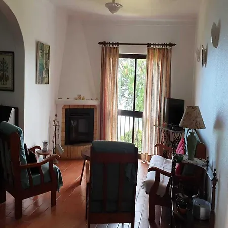 Terraced House In Armacao De Pera, Algarve Holiday home *
